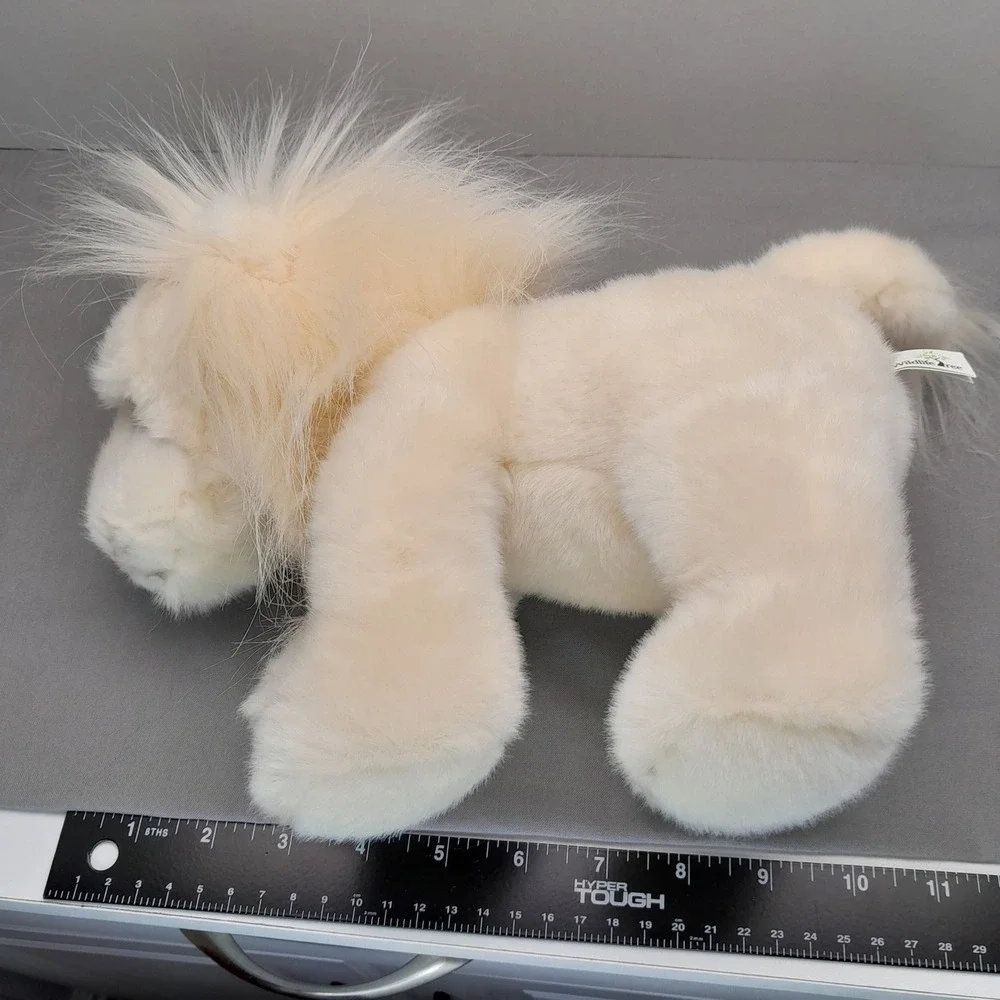 Wildlife Tree White Lion Plush Stuffed Animal Soft Fluffy Mane 10 Inch Sitting